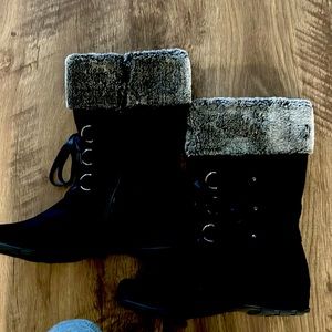 Brand new never worn black boots calf high size 8.5